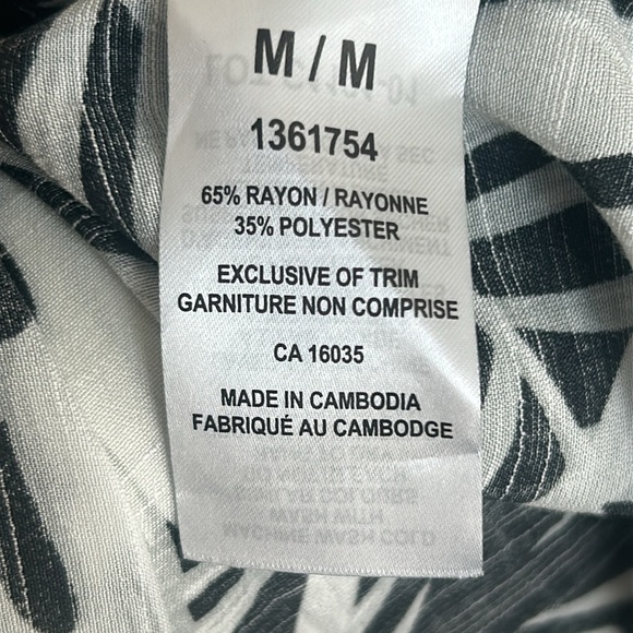 Tahari Tropical Swimsuit Cover Up Black and White Floral Print Size M - Picture 9 of 13